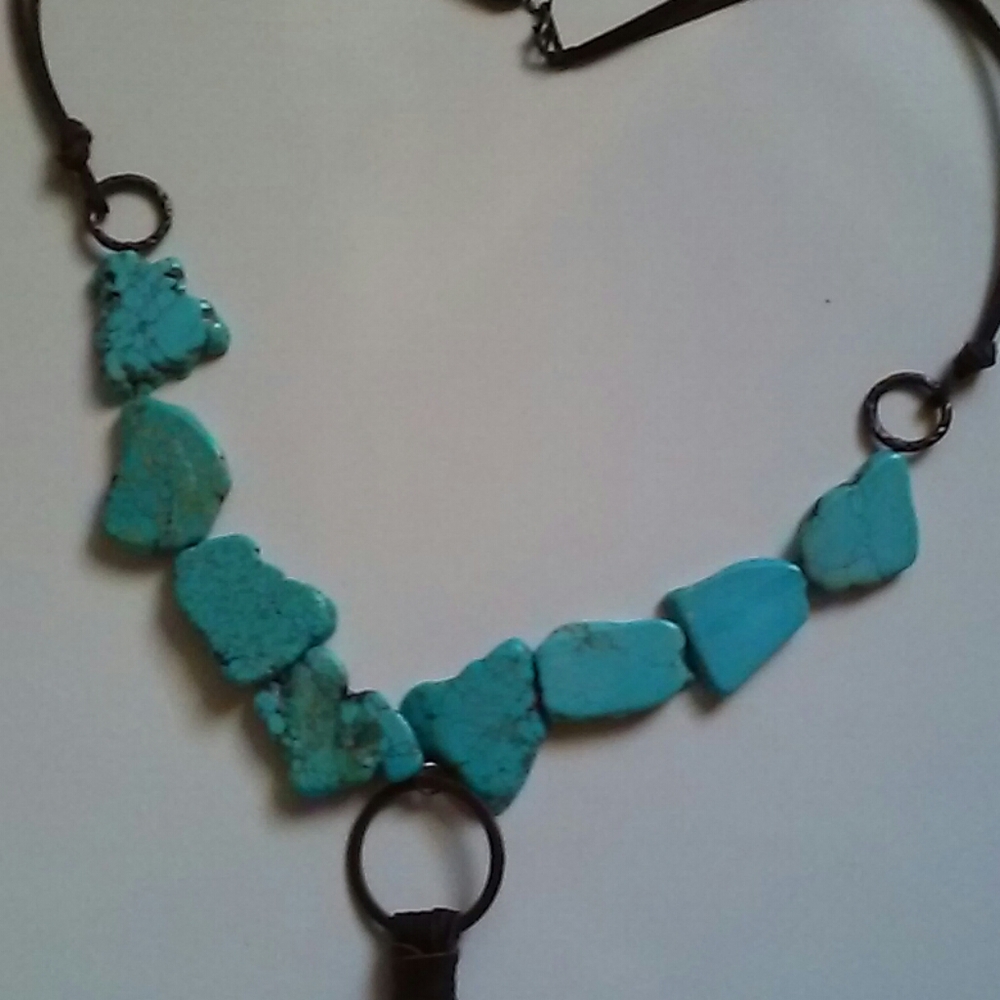 Turquoise Stone Necklace - Picture 2 of 6